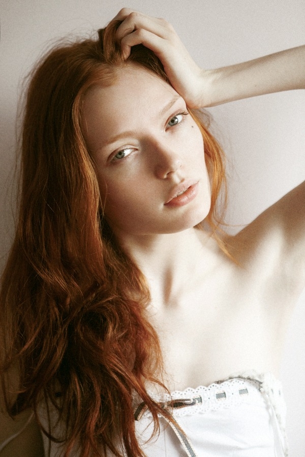 Classify Natural Red Haired Belarusian Model Olya Snagoshenko