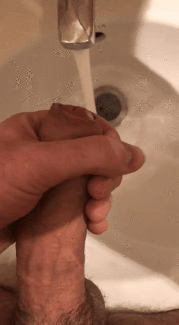 8ddbc141855cb2e4cccee93738eafc99.gif